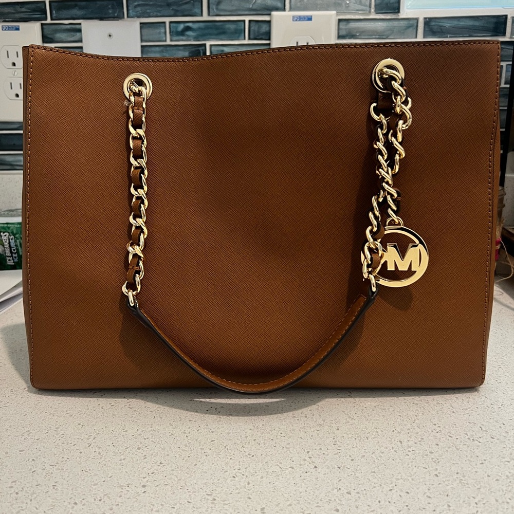 MK Leather Tote & Wallet